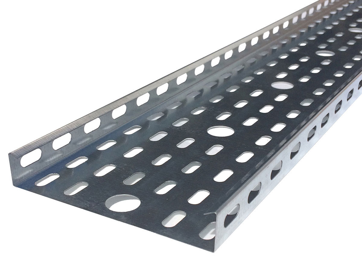 تصویری از سینی کابل ضد زنگ در محیط صنعتی