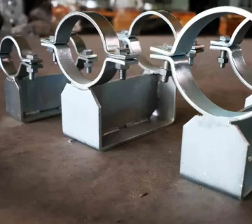 بست‌های مخصوص لوله‌های انتقال مواد شیمیایی