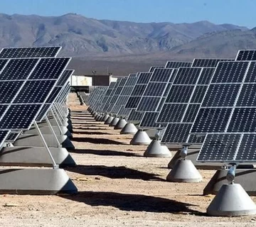 نکات نصب و نگهداری استراکچر پنل‌های خورشیدی برای افزایش طول عمر